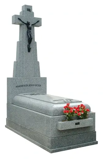 Lápida nº 18 - Con cruz